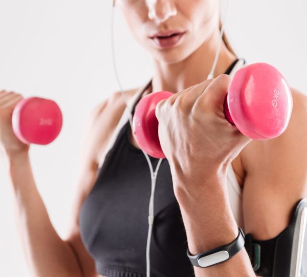 Dumbbells for women – which type will work best for you?