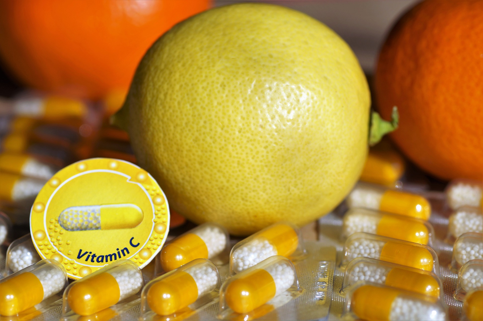 Vitamin C not only for the common cold. What else can the popular supplement help with?