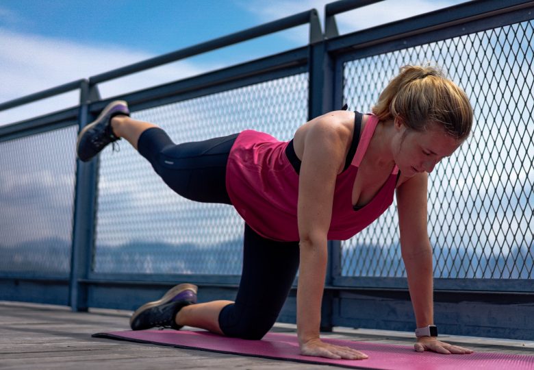 Crossfit at home without equipment: 7 WODs for the week