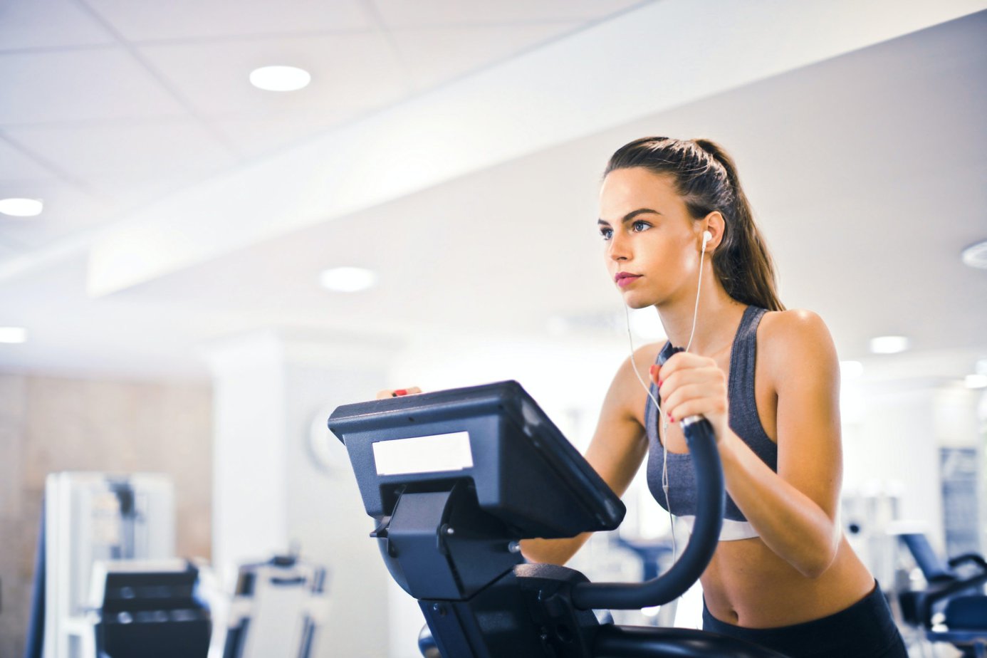Getting Started with Cardio Training: The Benefits and Cardio Accessories for Gym
